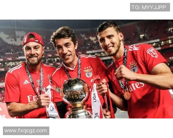 曼联与本菲卡今日比赛结果揭晓精彩瞬间回顾与分析